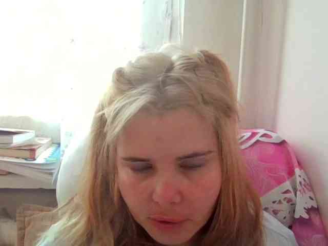 ElenaPleasure webcam