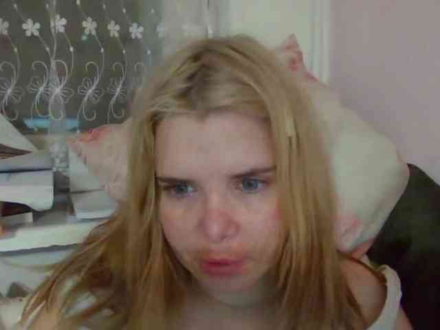 ElenaPleasure webcam