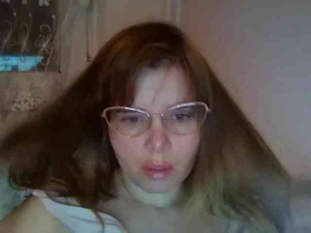 ElenaPleasure webcam