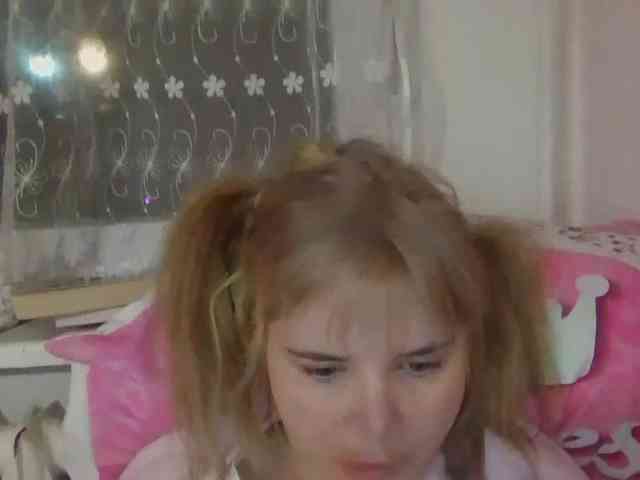 ElenaPleasure webcam