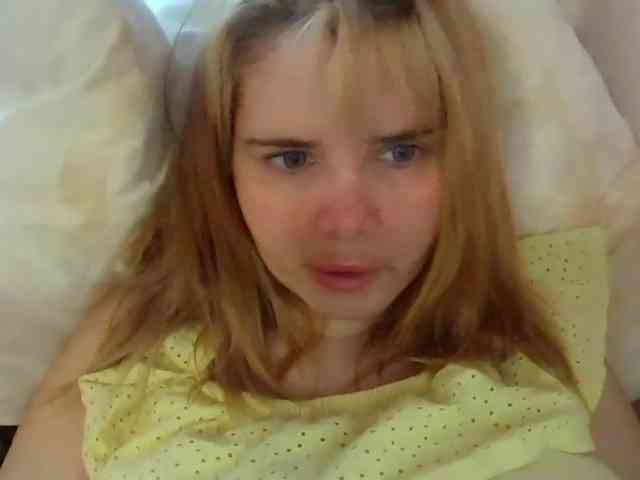 ElenaPleasure webcam