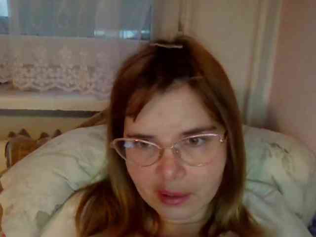 ElenaPleasure webcam