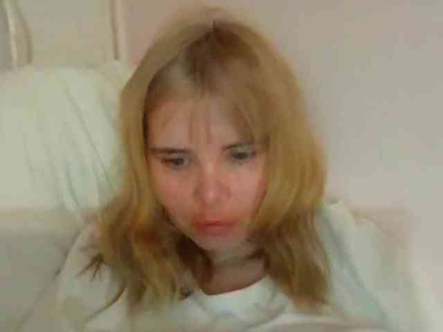 ElenaPleasure webcam