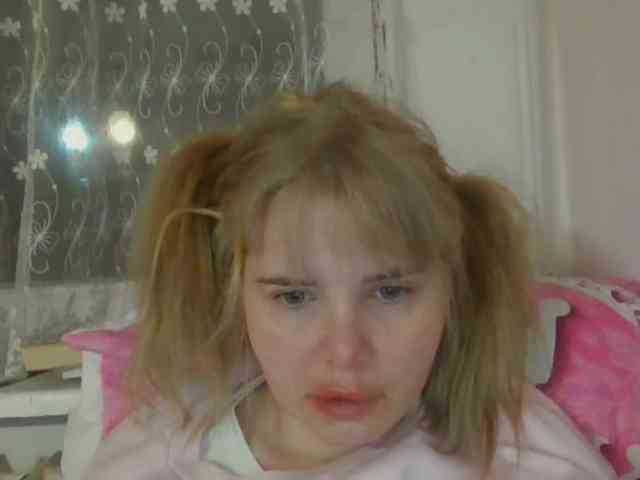 ElenaPleasure webcam