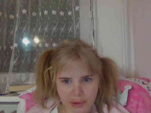 ElenaPleasure webcam