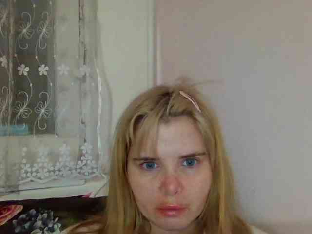 ElenaPleasure webcam