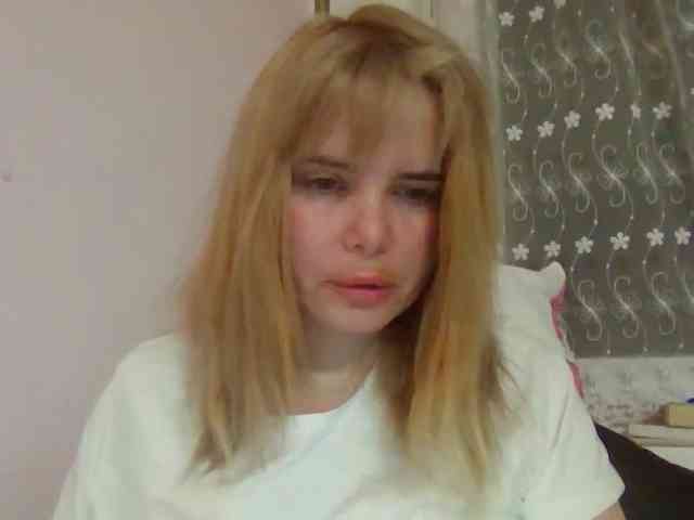 ElenaPleasure webcam