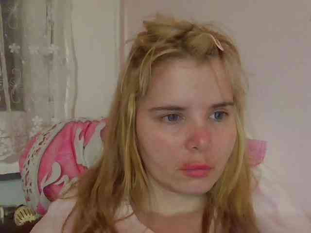 ElenaPleasure webcam