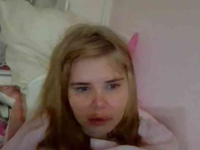 ElenaPleasure webcam