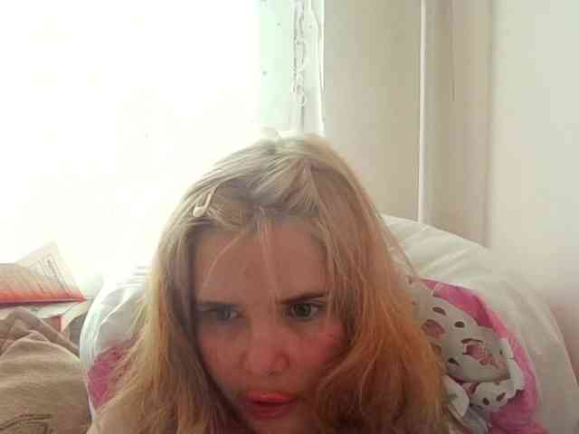 ElenaPleasure webcam