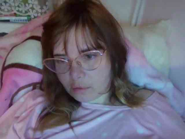 ElenaPleasure webcam