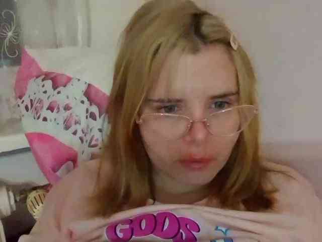 ElenaPleasure webcam