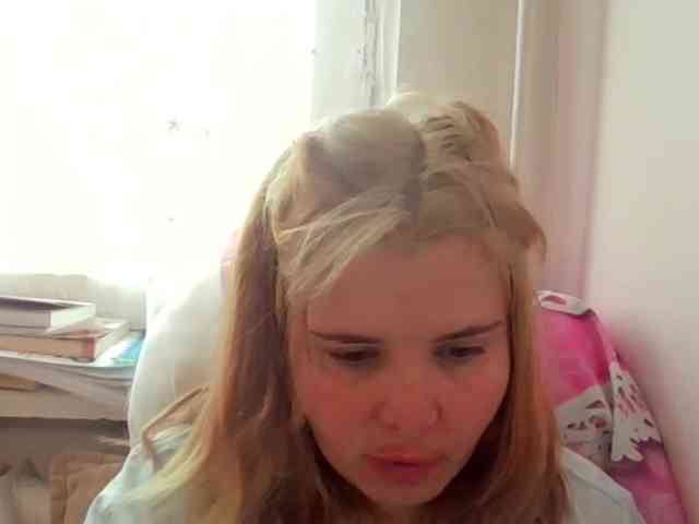 ElenaPleasure webcam