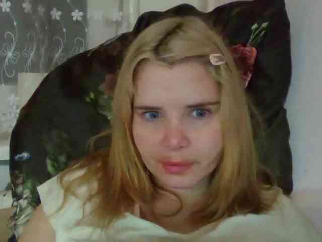 ElenaPleasure webcam