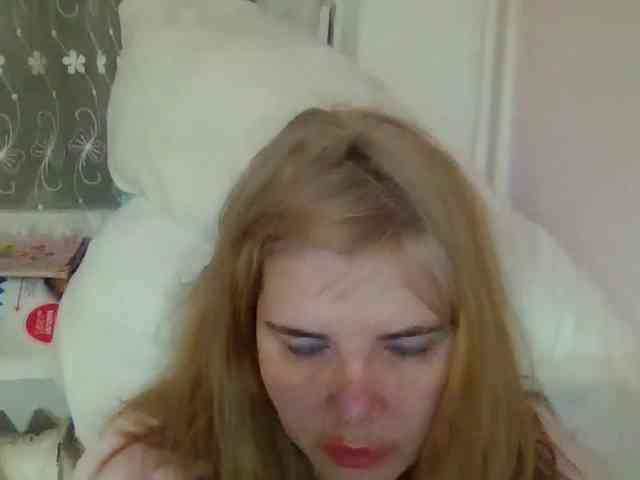 ElenaPleasure webcam