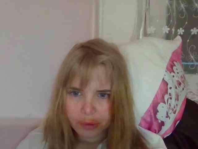 ElenaPleasure webcam