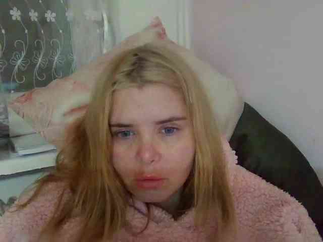 ElenaPleasure webcam