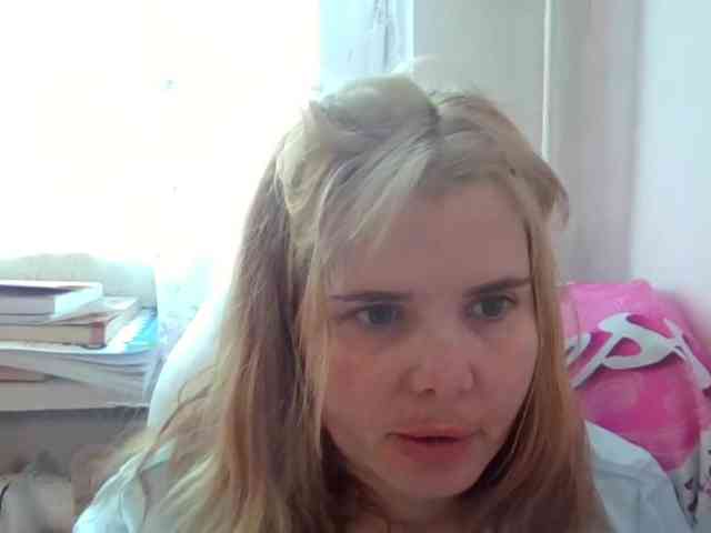 ElenaPleasure webcam