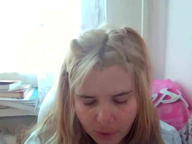 ElenaPleasure webcam