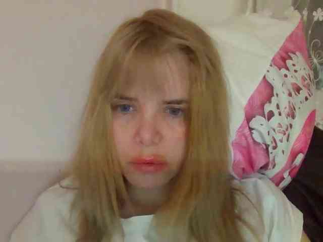 ElenaPleasure webcam