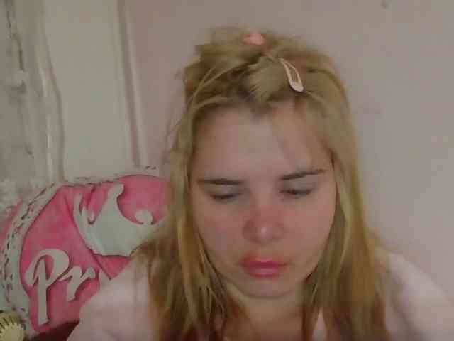 ElenaPleasure webcam