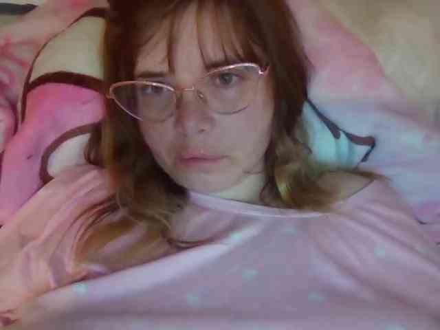 ElenaPleasure webcam