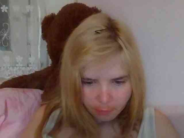 ElenaPleasure webcam