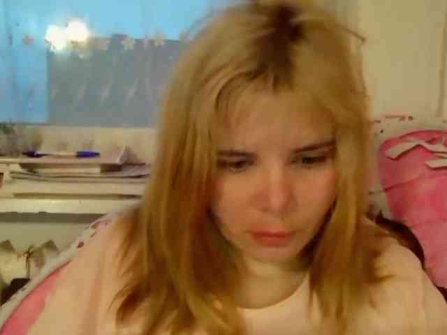ElenaPleasure webcam