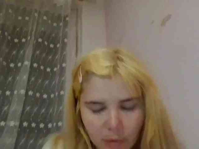 ElenaPleasure webcam