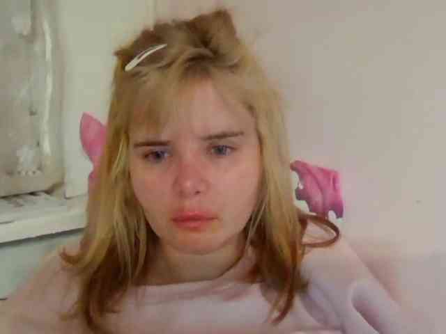 ElenaPleasure webcam