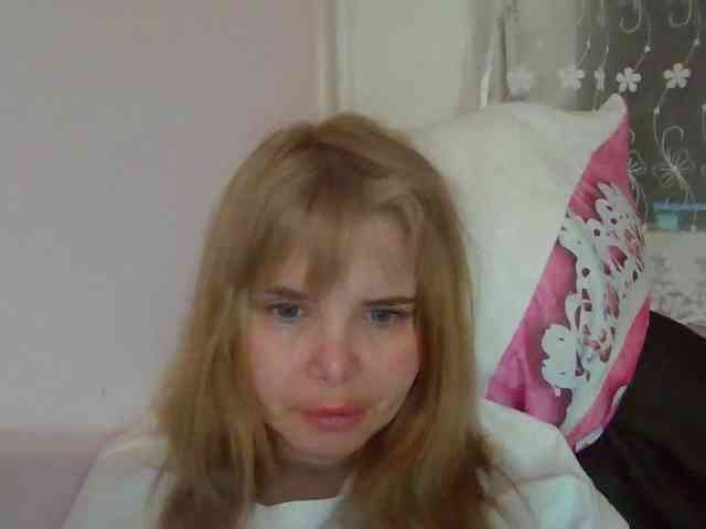 ElenaPleasure webcam