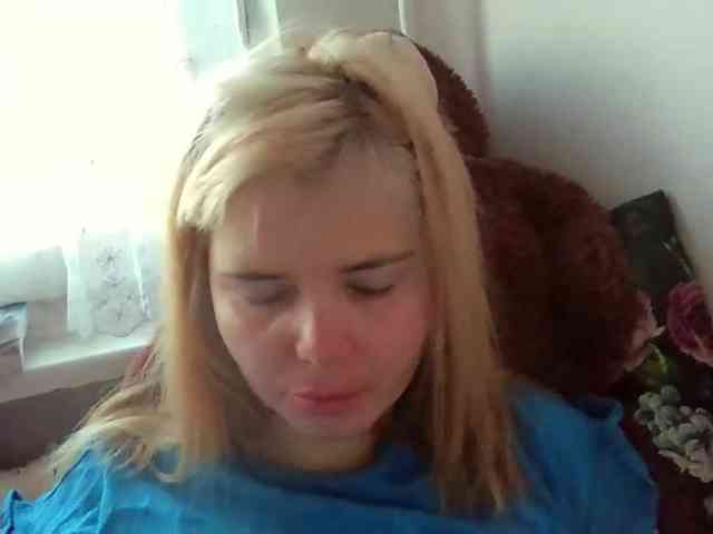 ElenaPleasure webcam