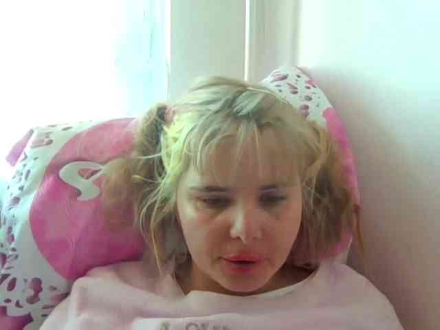 ElenaPleasure webcam