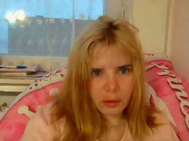 ElenaPleasure webcam