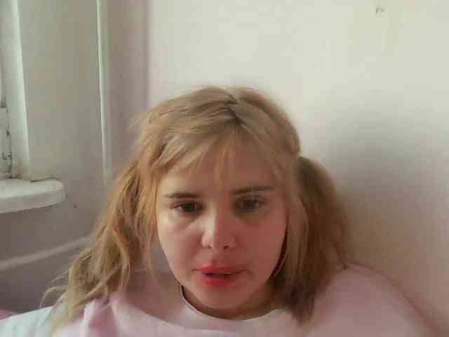 ElenaPleasure webcam