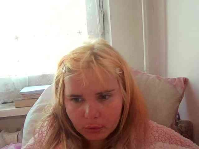 ElenaPleasure webcam