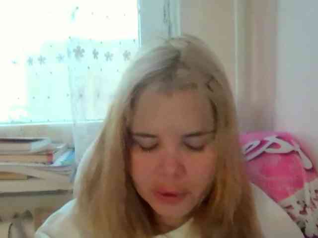 ElenaPleasure webcam