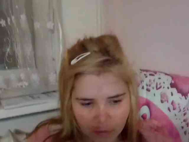 ElenaPleasure webcam