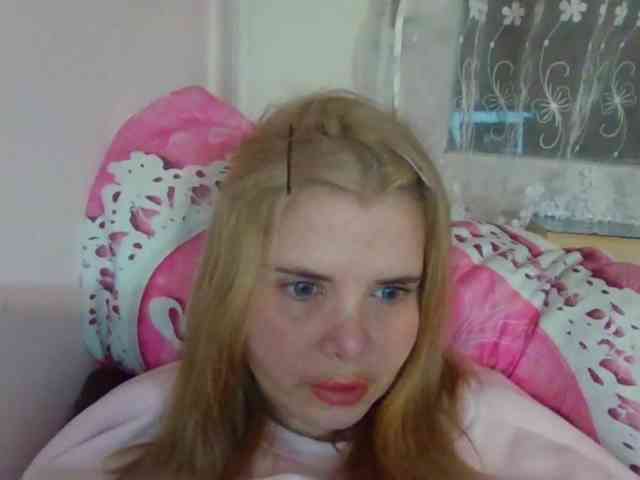 ElenaPleasure webcam