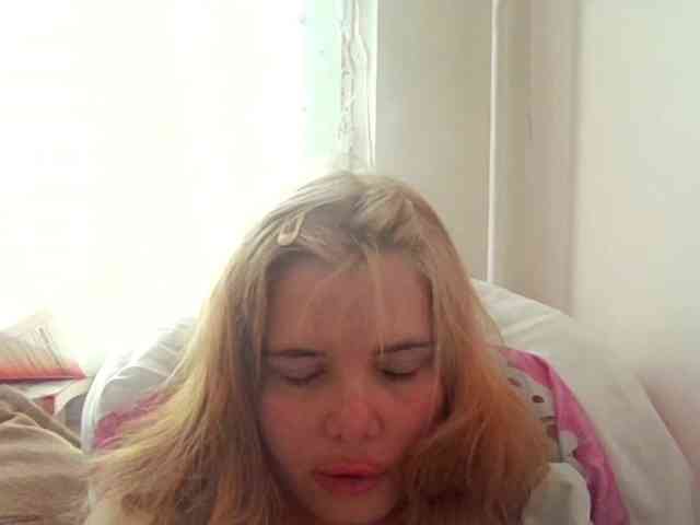 ElenaPleasure webcam