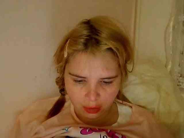 ElenaPleasure webcam