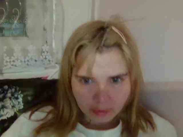 ElenaPleasure webcam