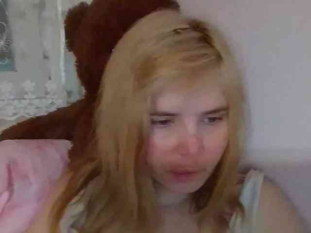 ElenaPleasure webcam