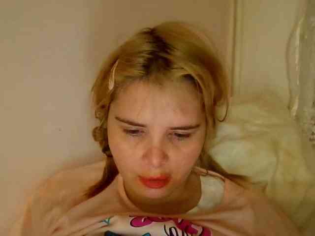 ElenaPleasure webcam