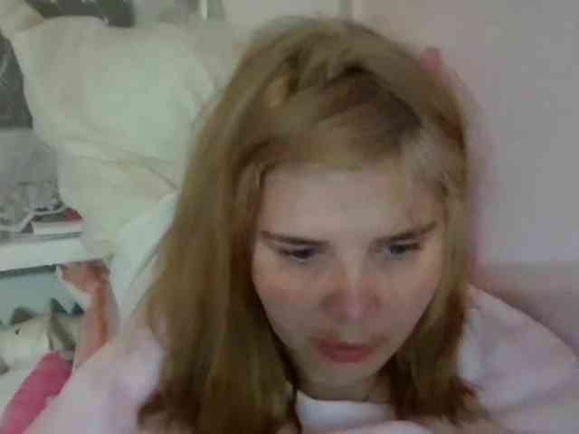 ElenaPleasure webcam