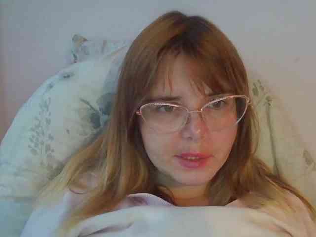 ElenaPleasure webcam