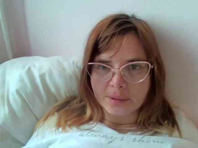 ElenaPleasure webcam