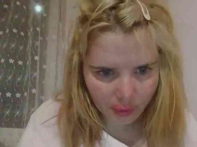 ElenaPleasure webcam