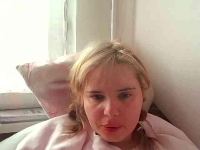 ElenaPleasure webcam