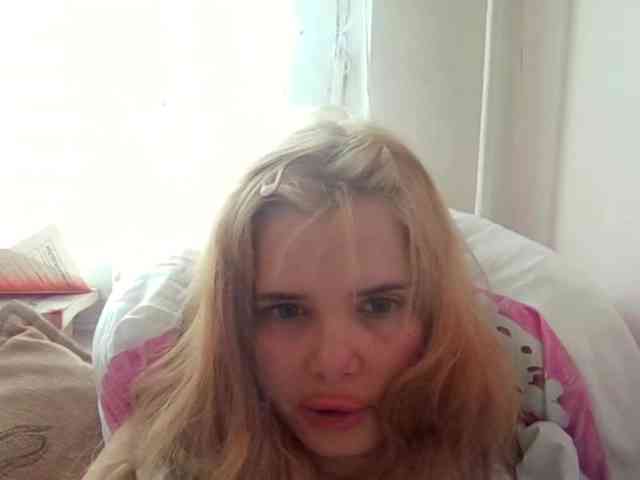 ElenaPleasure webcam